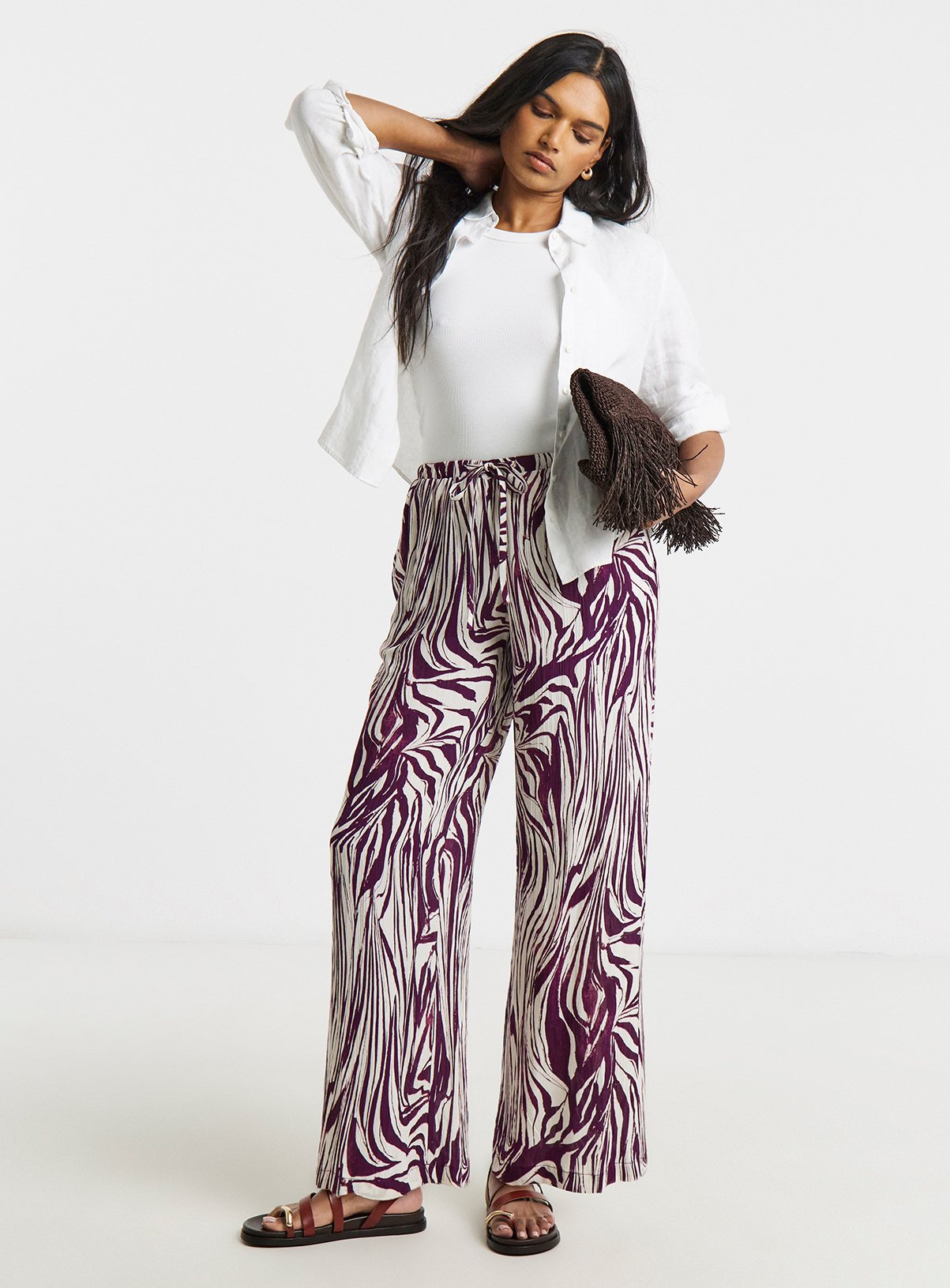SIMPLY BE Zebra Crinkle Wide Leg Trouser 30 - Image 3 thumbnail